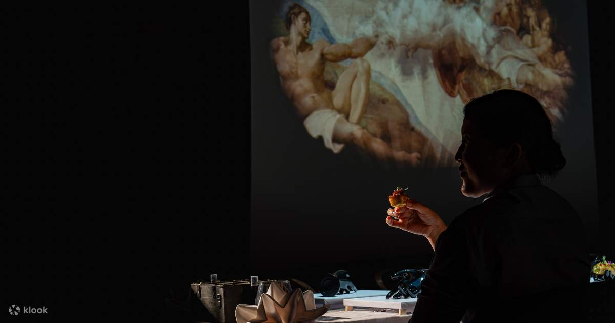 7つの絵画:バリ島ウブドでの食事